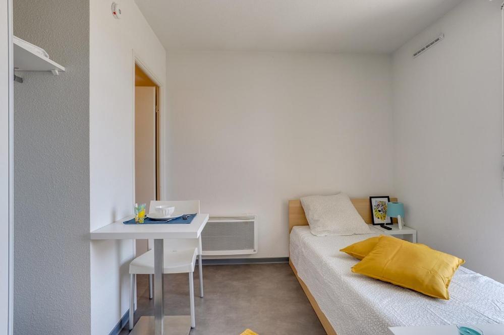 Studio,1297477378:JPEG